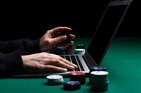 Online Poker Scam or Not  Online casino lar azerbaijanda hələ də qanunla qadağandır, lakin ölkə daxilində buna cavab verən saytlar mövcuddur